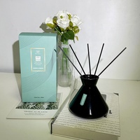 Boîte de recharge de diffuseur de parfum de maison de parfum d'huiles essentielles de parfum Bouteille d'emballage de diffuseur de roseau et ensemble de diffuseur de roseau