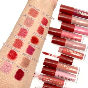 Nouveau modèle – Coffret de 6 rouges à lèvres liquides mats véganes à base de minéraux – Formule longue tenue et waterproof – OEM 15g – Vente en gros personnalisée - Product Image 3