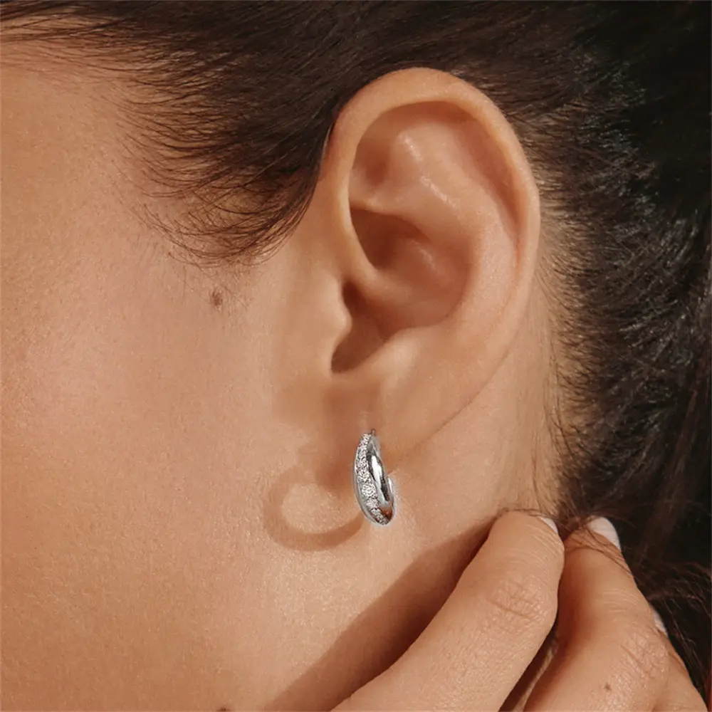 Đồ trang sức thời trang 925 Sterling bạc bông tai C hình dạng một hàng của Kim Cương Zircon 18K vàng mạ Stud Bông tai cho phụ nữ