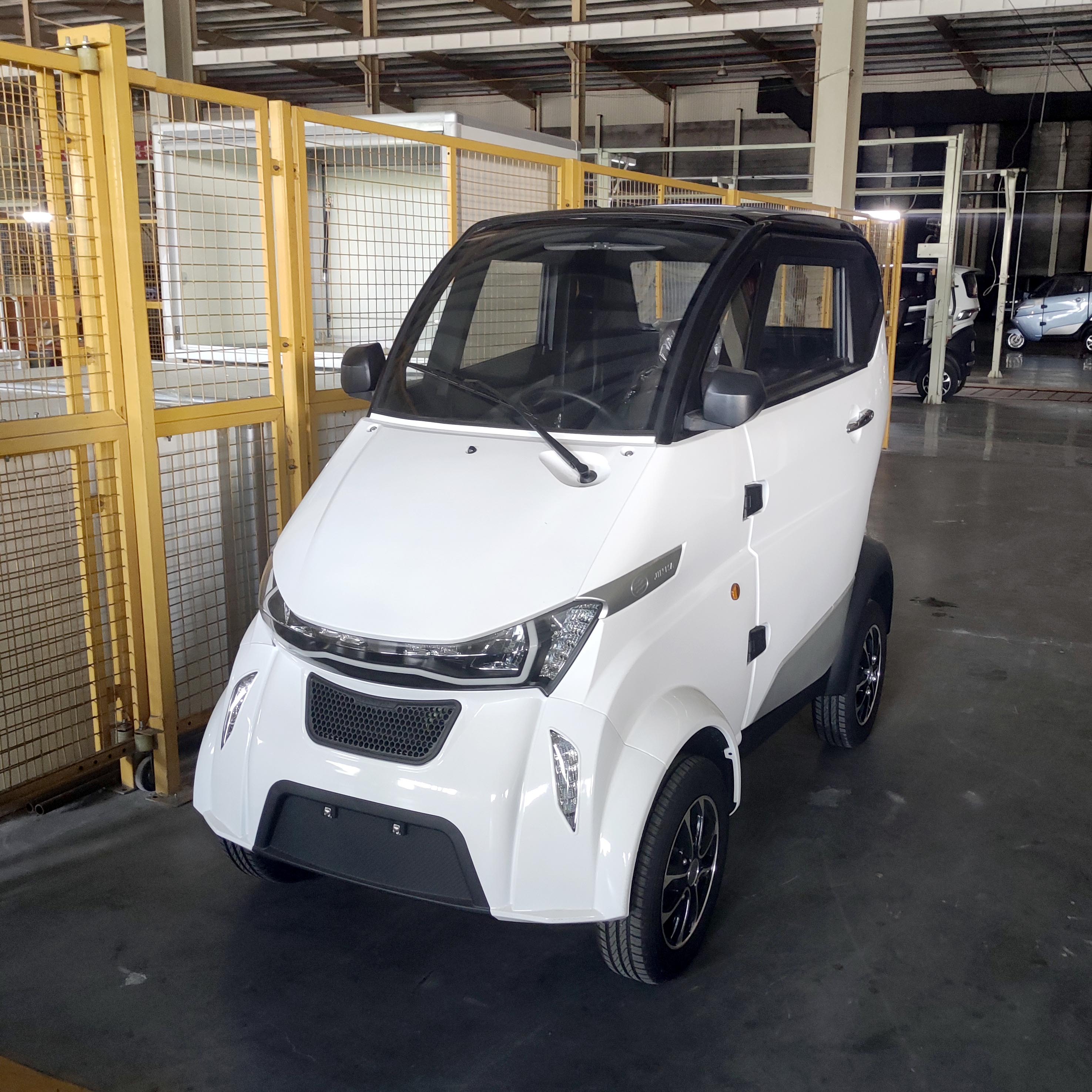 Chinese mid drive eec electric car for elderly adults