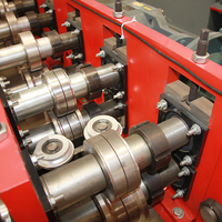 Machine de fabrication automatique de portes volets roulants Machine de formage de rouleaux de portes volets roulants