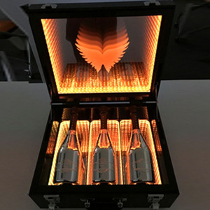 Tablero de presentador de botella LED recargable, estante de exhibición <span class=keywords><strong>VIP</strong></span> de acrílico plegable para club nocturno para caja de champán, club nocturno <span class=keywords><strong>VIP</strong></span> - Product Image 2