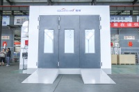 Cabine de peinture et de pulvérisation haute performance avec système centrifuge à 3 ventilateurs, four de cuisson professionnel chauffé au diesel