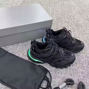 Sneakers rétro de luxe originales, respirantes et légères, chaussures de créateur pour les tendances de la mode estivale, Dropshipping Track 3.0 Renommées - Product Image 3