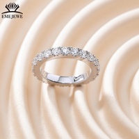EMEJEWE Bague de fiançailles empilable en argent sterling S925 avec moissanite ronde de 3 mm, sertie sur toute la surface, polie et lisse