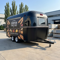 Remorque alimentaire mobile en aluminium de taille moyenne, entièrement équipée pour la restauration rapide, les snacks, la pizza, les boissons, le café, la crème glacée et les frites