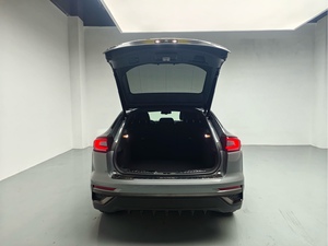 Auto Usado <span class=keywords><strong>Ford</strong></span> Mondeo Sport 2024 2.0T Híbrido LHD 4800KM 308HP E-CVT Hatchback Garantía Disponible en Stock - Product Image 6