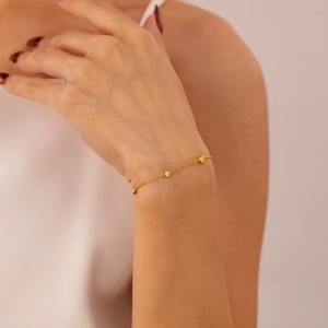 Pulsera de eslabones de cadena delicada a la moda para mujer, abalorio de corazón de circón, joyería de acero inoxidable chapada en oro de 18 quilates, aniversario de moda - Product Image 5
