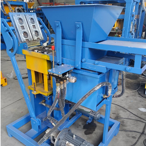 Machine à briques en terre cuite hydraulique QT2-25, petite machine à fabriquer des blocs emboîtables, machine à briques en terre pour projets de construction - Product Image 3
