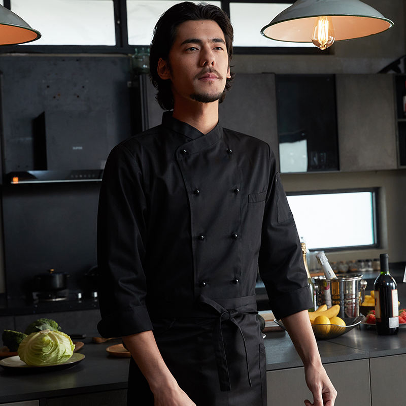 แขนยาวสีดำด้านบน