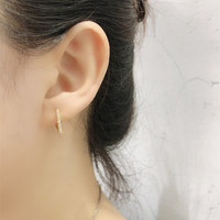 Vente en gros de boucles d'oreilles en argent sterling 925 avec inserts en zircon et lettres D populaires européennes.
