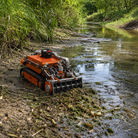 Robot Pengeruk Bawah Air Merek YG dengan Motor Pompa Berdaya Tinggi & Mesin untuk Pembersihan dan Perawatan Lumpur Kolam