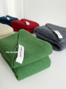 Sciarpa Triangolare 100% <span class=keywords><strong>Lana</strong></span> per Uomo e <span class=keywords><strong>Donna</strong></span> Accessorio Versatile e Caldo Autunno Inverno Tinta Unita Stampa Collezione Giapponese - Product Image 6