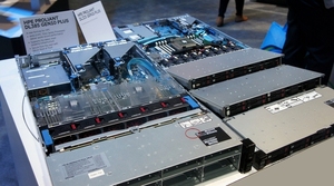 Servidor en Rack ProLiant DL325 Gen11 Modelo P58690-B21 9124 2.6GHz 16 Núcleos 1P 16GB MR408i-o 8SFF 800W PSU en Stock - Product Image 3