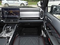Jetour Traveler 2026 PLUS 2.0TD XWD Zhengfu Plus SUV Haut de Gamme 5 Places 254HP 8AT 4x4 Intelligent Export