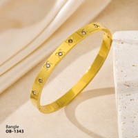 Bracelets haut de gamme anti-ternissement en zircon, motif fleur à quatre feuilles, pour femme, design de niche écologique, luxe exquis, plaqué or 18 carats