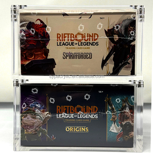 Boîte de présentation en acrylique personnalisée SYP pour booster box League of Legends Riftbound, compatible avec les versions chinoises Spiritforged, avec couvercle magnétique en acrylique. - Product Image 6