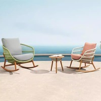 Fauteuil de salon moderne et confortable PRIMA, design élégant avec coussins moelleux pour une relaxation ultime