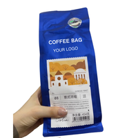 Sacs d'emballage plats en papier kraft brun personnalisés, résistants à l'humidité, avec soufflet latéral, fond plat, 250g, pour grains de café, avec fermeture éclair et valve