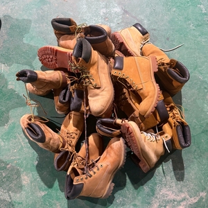 <strong>Factory</strong> Wholesale of Used American <strong>Brand</strong> Shoes, <strong>Second</strong>-hand Shoes, Work Boots, Outdoor Boots, Yellow Boots. - Product Image 2