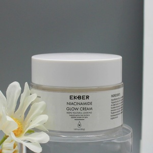 Set de Cuidado de <span class=keywords><strong>la</strong></span> Piel EKBER, Fórmula Personalizada, Suero, Tónico, Niacinamida, Crema Facial Blanqueadora e Iluminadora - Product Image 4