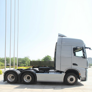 Nuevo Camión Tractor Gris de Servicio Pesado 6x4 Diésel, Semirremolque para Transporte, Dirección Derecha, Motor Weichai, Suspensión Neumática - Product Image 1
