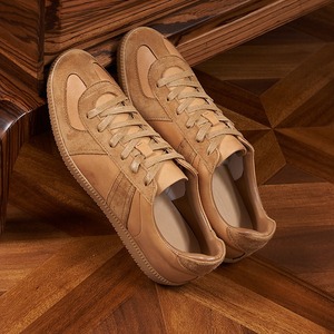 Zapatillas de entrenamiento con cordones multicolor de estilo retro y punta redonda, versátiles para hombre, zapatillas casuales con diseño de patchwork. - Product Image 2