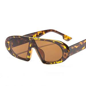 Gafas de Sol Retro de Moda 2020 para Hombre y Mujer, Lentes de Una Pieza con Degradado, Protección UV400, Estilo Steampunk Ovaladas - Product Image 3