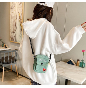 Sac à bandoulière tendance pour étudiante, sac à main décontracté en toile, sac messager extérieur pour téléphone, sac à bandoulière zippé pour filles - Product Image 6