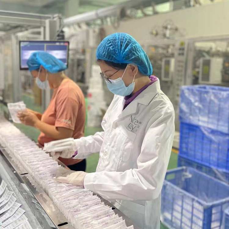 사용자 정의 로고 울트라 얇은 레이디 음이온 위생 패드 냅킨