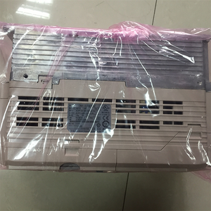 มอเตอร์คอมเพรสเซอร์ยี่ห้อญี่ปุ่นแท้ ยาสกาว่า รุ่น A1000 ซีรีส์ CIMR-AB4A0088 45 กิโลวัตต์ 3 เฟส 380 โวลต์ คุณภาพสูง รับประกัน 12 เดือน - Product Image 3
