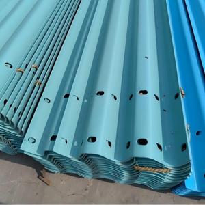 Barandilla de Seguridad para Carreteras, Tamaño y Color Personalizados, Barrera de Seguridad, Galvanizada por Inmersión en Caliente de Fábrica - Product Image 6