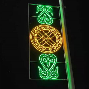 Vibrant 2d Pole Decorative <b>Lights</b> For Park Entrances Shopping Avenues And Holiday Nighttime Illumination Displays - Product Image 1