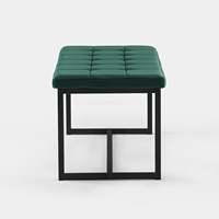 Banc de salle à manger moderne de luxe en velours tufté vert avec pieds en métal