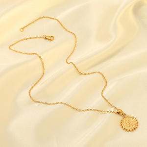 Fashion Custom Font Letter nome personalizzato non sbiadire 26 lettere collana pendente 18 K oro placcato gioielli in acciaio inossidabile - Product Image 3