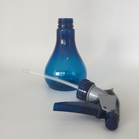 Prix bas en plastique 250 ml 8 oz noble bleu en forme de goutte à la main bouteille de pulvérisation, tigrou bouteilles de pulvérisation pour eau de jardin, nettoyage