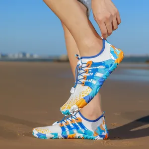 في الهواء الطلق حافي القدمين تشغيل أحذية الشاطئ الجلد المضادة للانزلاق المياه الرياضة حمام السباحة الأحذية الجافة سريعة الأحذية المنبع