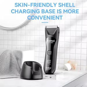 Recortadora de vello corporal eléctrica Kemei Km-1849 para hombres, inalámbrica, segura para la piel, resistente al agua IPX7, con base de carga. - Product Image 4