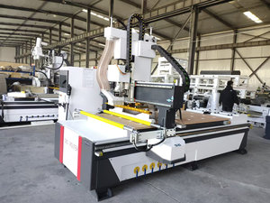 Mesin Router CNC ATC Laser Intelligent 1325 dengan Platform Pemuatan dan Pembongkaran Otomatis, Mesin Pertukangan Kayu CNC yang Dapat Disesuaikan - Product Image 6