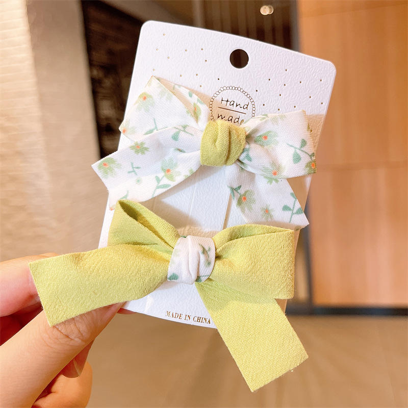 04# ชุดสีเขียว