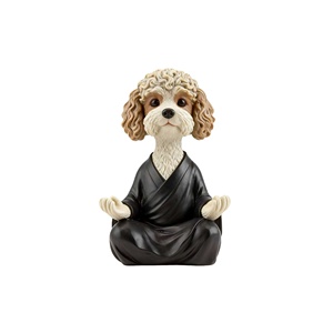 รูปปั้นสุนัข<span class=keywords><strong>พุด</strong></span>เดิ้ลกำลังทำสมาธิ งานแกะสลักสั่งทำพิเศษ ของตกแต่งโต๊ะน่ารักในชุดคลุม รูปปั้นสัตว์แสนสนุก ของขวัญสุดเพอร์เฟกต์สำหรับคนรักโยคะ - Product Image 1