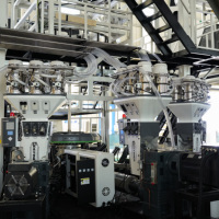 Machine de soufflage de film co-extrudé ABC à trois couches, ligne de production de film plastique multicouche avec refroidissement IBC