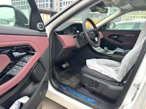Véhicule de démonstration Zero Wear Land Rover Range Rover <span class=keywords><strong>Evoque</strong></span> L 48V Mild <span class=keywords><strong>Hybrid</strong></span> 2.0T 249PS, version haut de gamme, SUV de luxe professionnel premium, fabriqué en Chine - Product Image 6