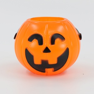 Mini Zucche Artificiali in Plastica Arancioni Domestar per Halloween, 7*7*5.5 cm, per Bambini, San Valentino, Ringraziamento HE HEH07 - Product Image 3