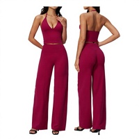 Ensemble de fitness haut de gamme en tissu brossé, comprenant un haut dos nu à col en V profond uni et un pantalon évasé décontracté, anti-transpiration, respirant et élégant
