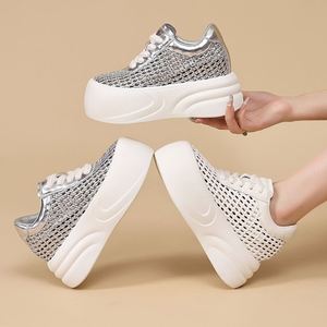 Chaussures décontractées à semelle épaisse de style coréen pour femmes, nouvelle collection 2026, baskets blanches en maille tissée, souples, respirantes et polyvalentes - Product Image 5