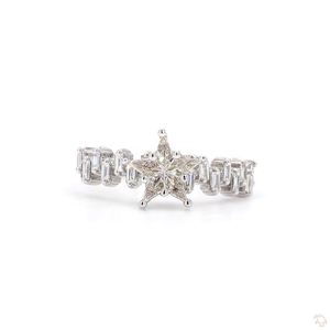 Bague en or classique moderne avec moissanite et diamant pour femme, bijou élégant et scintillant, cadeau de mariage ou de fiançailles - Product Image 1