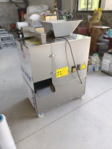 Máquina Eléctrica Comercial para Cortar y Formar Masa <span class=keywords><strong>de</strong></span> Fataya con Sistema <span class=keywords><strong>de</strong></span> Harina para la Elaboración <span class=keywords><strong>de</strong></span> Pasteles y Bocadillos <span class=keywords><strong>de</strong></span> África Central - Product Image 6
