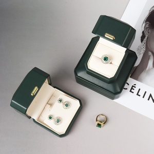 Boîtes à bijoux en cuir PU octogonales personnalisées, emballage de boîtes à bijoux haut de gamme, boîte à bijoux de luxe, logo personnalisé pour marque de bijoux - Product Image 5