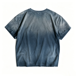 T-Shirt Personalizzata Kornit DTG Blu Scuro con Stampa <span class=keywords><strong>Angelo</strong></span> Effetto Acid Wash, Produzione OEM, Stile Grunge, Cotone, Manica Corta - Product Image 3